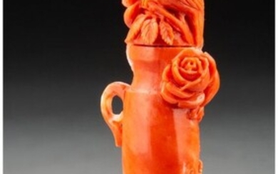 A Chinese Carved Coral Snuff Bottle, 20th centur