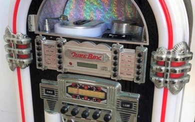 A JUKEBOX STYLE CD PLAYER