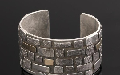 A Jolene A. Eustace Sterling Silver and Gold Cuff