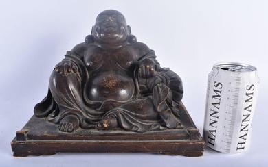 A LARGE 19TH CENTURY CHINESE CARVED WOOD FIGURE OF A SEATED BUDDHA Qing. 21 cm x 24 cm.