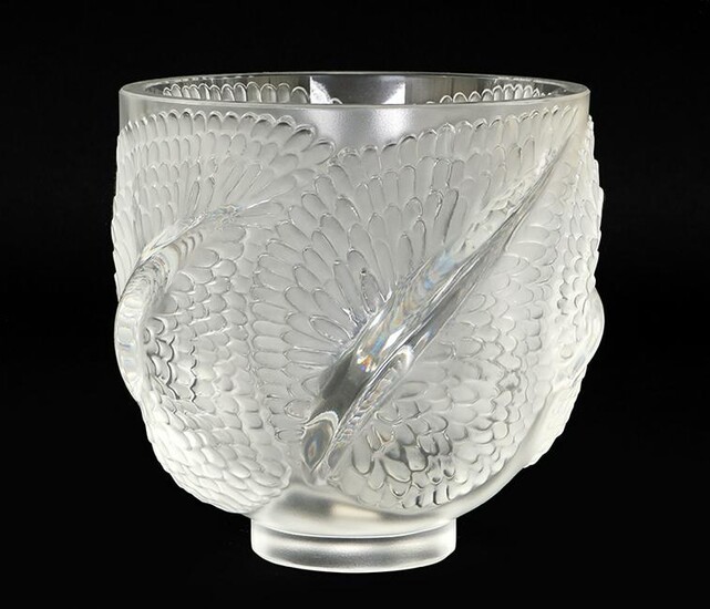 A Lalique Andromeda Vase.