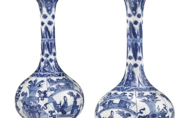 A PAIR OF CHINESE BLUE AND WHITE BOTTLE VASES