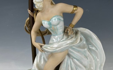 A Porcelain Marilyn Monroe Sculpture Lamp