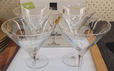 A SET OF FOUR 'ROYAL LEERDAM' MARTINI COCKTAIL GLASSES