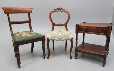 A VICTORIAN FOLIATE CARVED WALNUT FRAME BALLOON BACK DINING CHAIR, CIRCA 1870.