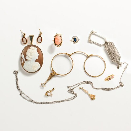 A group of Late 19th and Early 20th C. jewelry, incl.