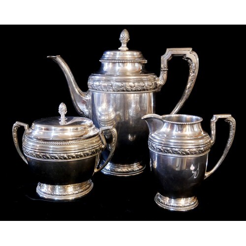 AN EARLY 20TH CENTURY CONTINENTAL SILVER THREE PIECE COFFEE ...