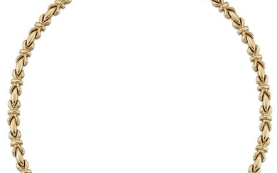 An 18ct gold necklace, of bow link design, Birmingham import hallmarks, 1994, 27.4g