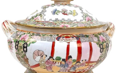 An Antique Chinese Canton Famille Rose Soup/Vegetable Tureen....