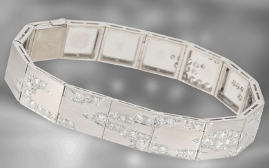 Bracelet: unusual, 18K white gold brilliant/goldsmith bracelet, approx....