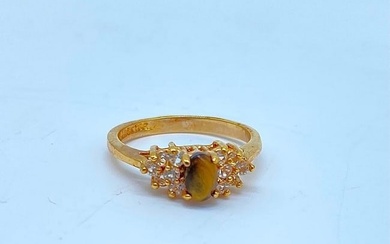Elegant Single Tiger Eye Surrounded by Austrian Crystals Yellow Gold Ring