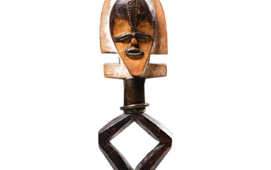 Figure de reliquaire, Tsogho / Sango, Gabon | Reliquary figure, Tsogho / Sango, Gabon