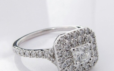Hearts on Fire Diamond, 18K White Gold Ring
