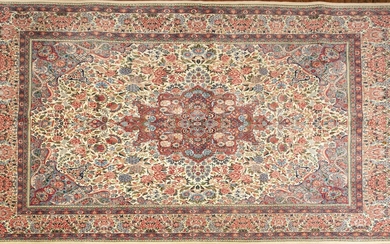 INDO-PERSIAN HANDWOVEN WOOL RUG, C. 2000, W 9' 2", L 12' 2"
