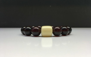 Magnificent Amber Bracelet made from Round Amber beads