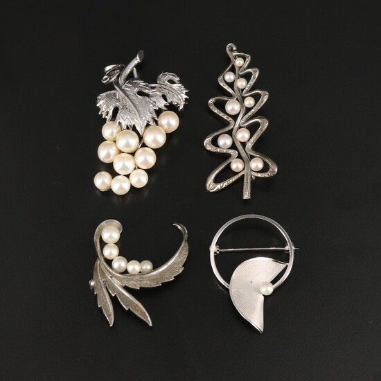 Mikomoto and Sterling Featured in Pearl and Faux Pearl Brooch Collection