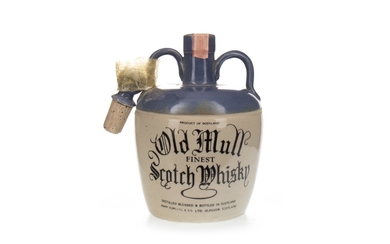 OLD MULL FINEST FLAGON