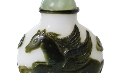 Old Chinese Peking Glass Cut Cameo Winged Horse Jade Lid Snuff Bottle