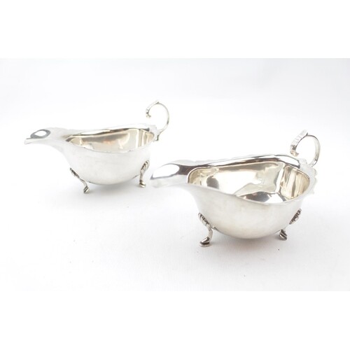 Pair of George V Silver Sauce Boats of Georgian design on pa...
