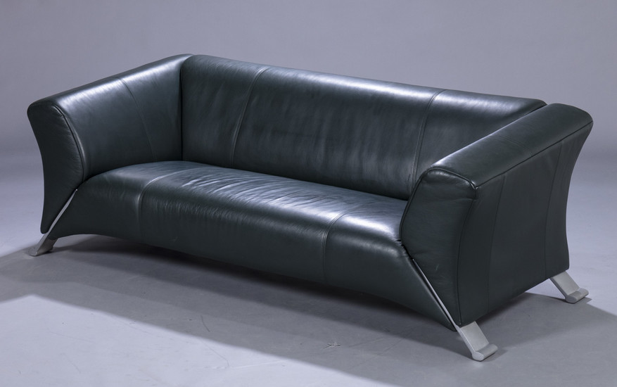 Rolf Benz sofa model 322, green leather Rolf
