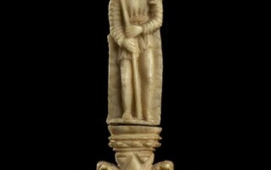 Sculpture en ivoire allemande représentant Saint Christophe - 18ème siècle Sculpture en ivoire de morse...