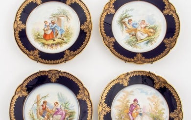Sevres Chateau de St Cloud Porcelain Plates, 4
