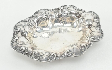 Small ornate sterling silver floral decorated bowl. 7in