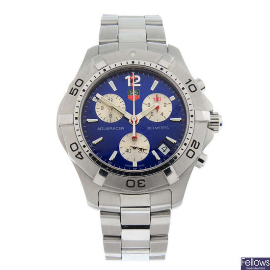 TAG HEUER - a stainless steel Aquaracer chronograph bracelet watch, 42mm.