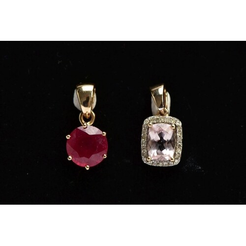 TWO 9CT YELLOW GOLD, GEM SET PENDANTS, the first of a rectan...