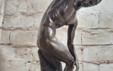 The Graceful Throw: Myron's Discobolus Nude Ancient Greek Bronze Sculpture Statue Figure - 13" x 7"