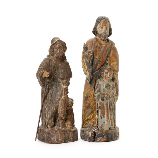 Two Filipino carved wood figures of saints, remains of paint. 19th (?) century. H. 27 and 32 cm. (2)