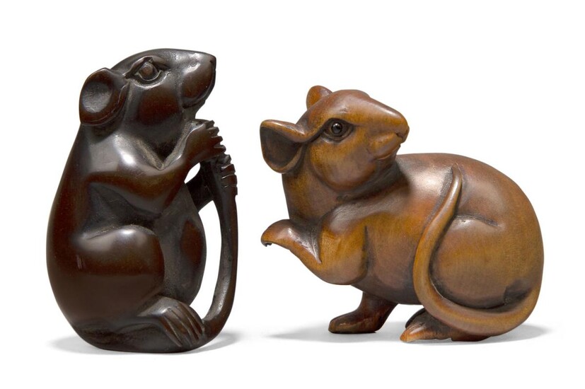 Two Japanese boxwood netsuke of rats, 20th century, each finely carved, one with inlaid eyes, each approx. 5cm (2)