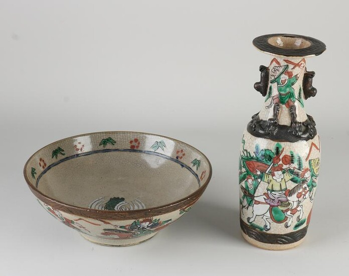 Two Pieces of Chinese Cantonese Porcelain