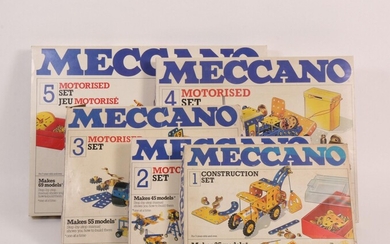 Vijf verschillende sets Meccano, 70er jaren;