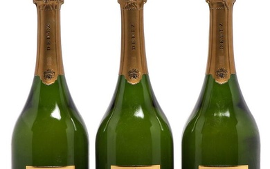 12 bts. Champagne “Cuvée William Deutz”, Deutz 2002 A (hf/in). Oc.