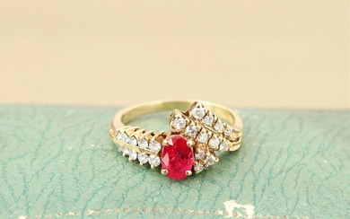 14k Vintage Ruby & Diamond Spray Ring