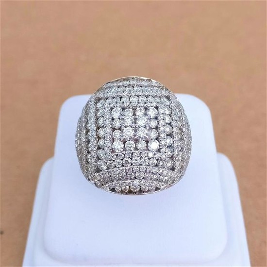 18 kt. White gold - Ring - 5.84 ct Diamond