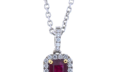 18ct gold ruby & diamond cluster pendant, with chain