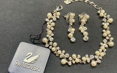 2 Swarovski Crystal Faux Pearl Bracelet & Earrings
