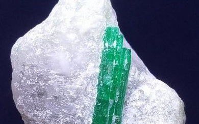 21 Grams Beautiful Emerald Specimen