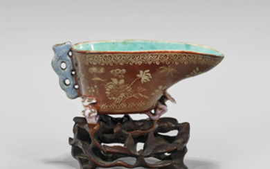 19TH CENTURY CHINESE PARCEL-GILT COUPE