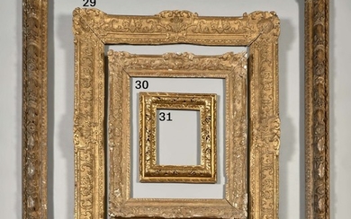 France, époque Louis XIV Cadre en chêne sculpté et doré