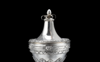 A silver sugar bowl. Genoa, 1794 (h. cm 19) (g 330 ca.) (defects)