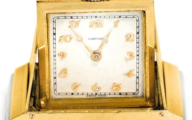 A SMALL TWO-COLOUR 18CT GOLD TRAVELLING TIMEPIECE, CARTIER, PARIS, CIRCA 1929