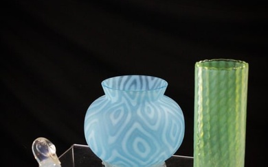 3 pc Lot Opalescent Art Glass Italian Verlys & Victorian