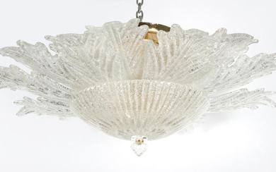 A 1970'S ITALIAN MURANO FROSTED GLASS CHANDELIER WITH A CENTRAL BOWL EMANATING MOULDED GLASS LEAVES, APPROX 40 CM H