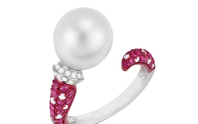 A CULTURED PEARL, RUBY AND DIAMOND DRESS RING The round-sha...