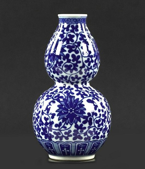 A Chinese Blue and White Double Gourd Vase.