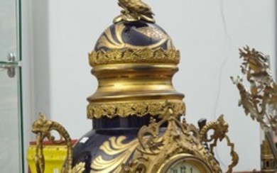 A FRENCH GILT BRONZE MOUNTED PORCELAIN MANTEL CLOCK, WITH BRONZE EAGLE FINIAL AND GILT BRONZE BASE, 82 CM HIGH, LEONARD JOEL LOCAL D...
