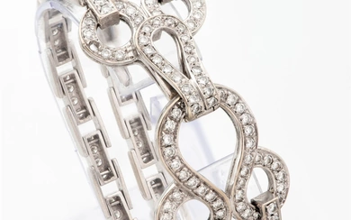 A Fine Art Deco Platinum and Diamond Bracelet